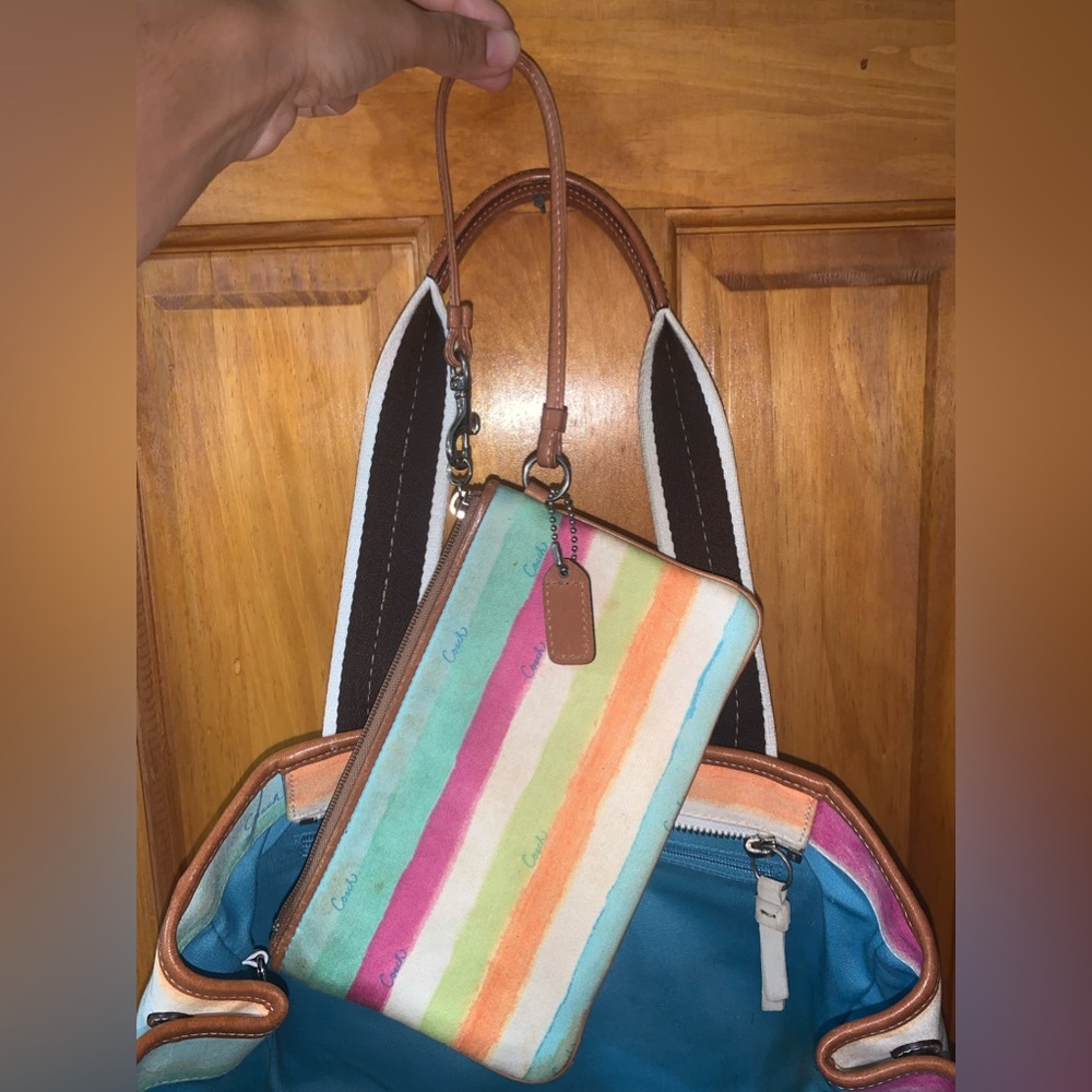 COACH Hampton Watercolor Pastel Stripes Tote Handbag and wristlet bundle - Picture 8 of 11